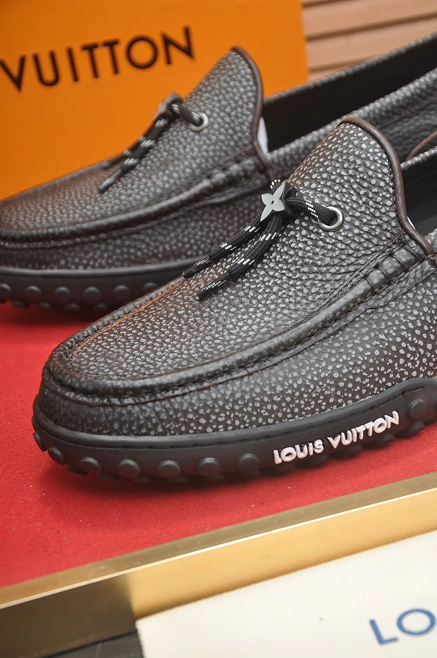 Men's men's shoes💰660💶[LOUIS VUITTON] (original order) new style🍀LV Louis Vuitton* - top version of LV classic beanie shoes! Made of imported original single cowhide, original leather side strips and wear-resistant rubber outsole! High quality products! Code number 39-45 (45 customized)